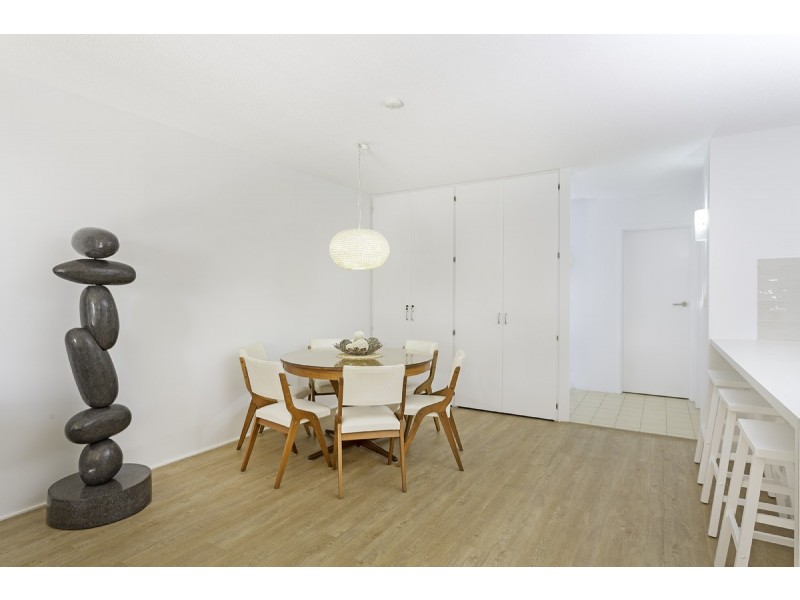 GI/828 Pacific Parade, Currumbin QLD 4223