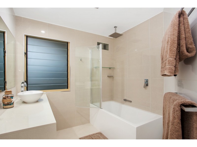 10/28 Panorama Drive, Currumbin QLD 4223