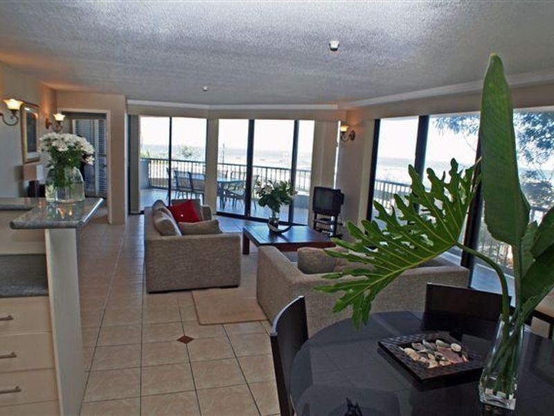 3J/828 Pacific Parade, Currumbin QLD 4223