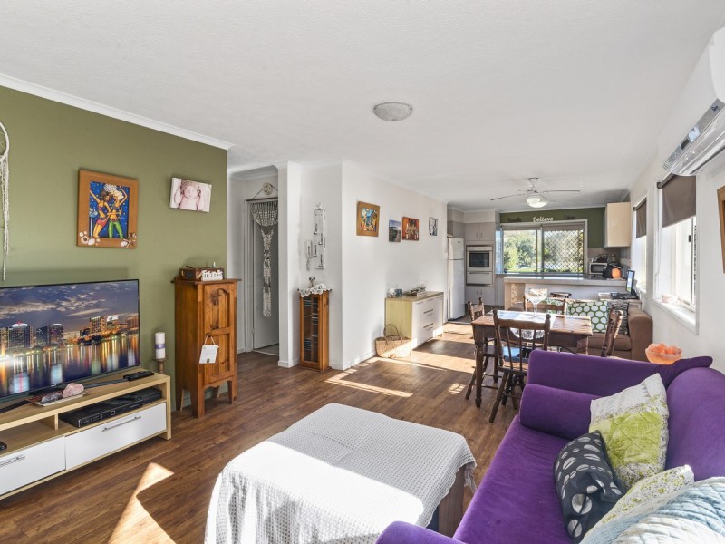 1/287 Golden Four Drive, Bilinga QLD 4225