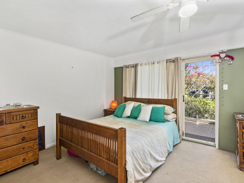 1/287 Golden Four Drive, Bilinga QLD 4225