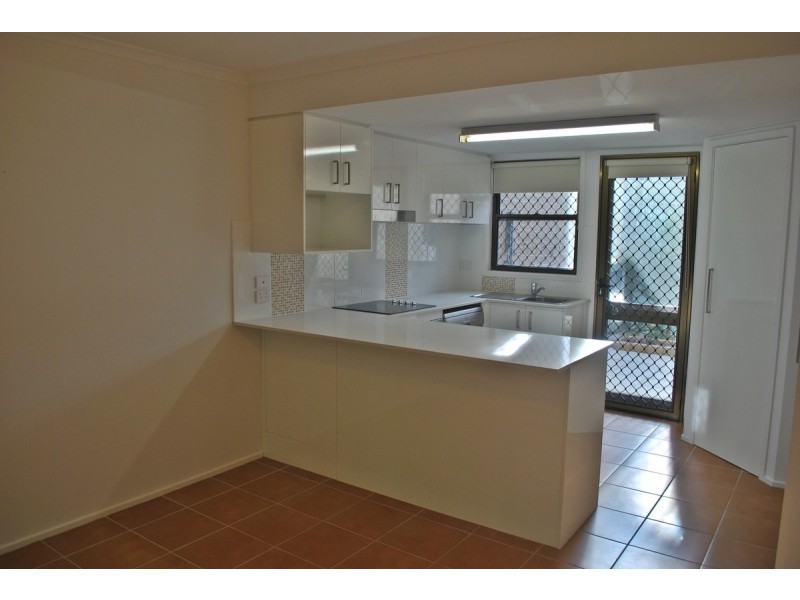 8/67 Mitchell Avenue, Currumbin QLD 4223