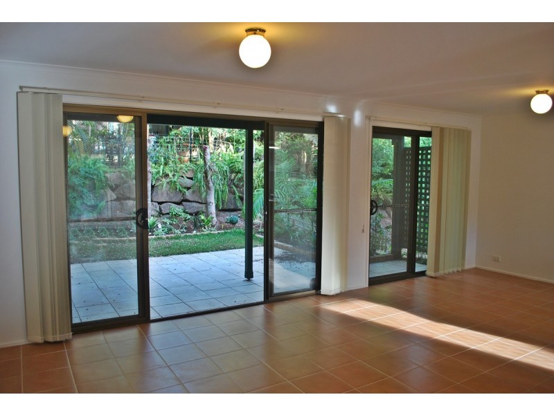 8/67 Mitchell Avenue, Currumbin QLD 4223