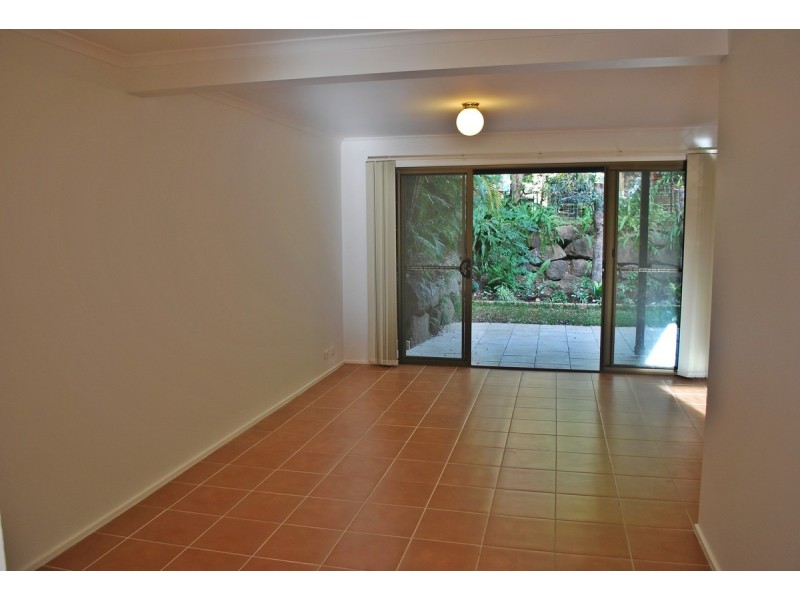 8/67 Mitchell Avenue, Currumbin QLD 4223