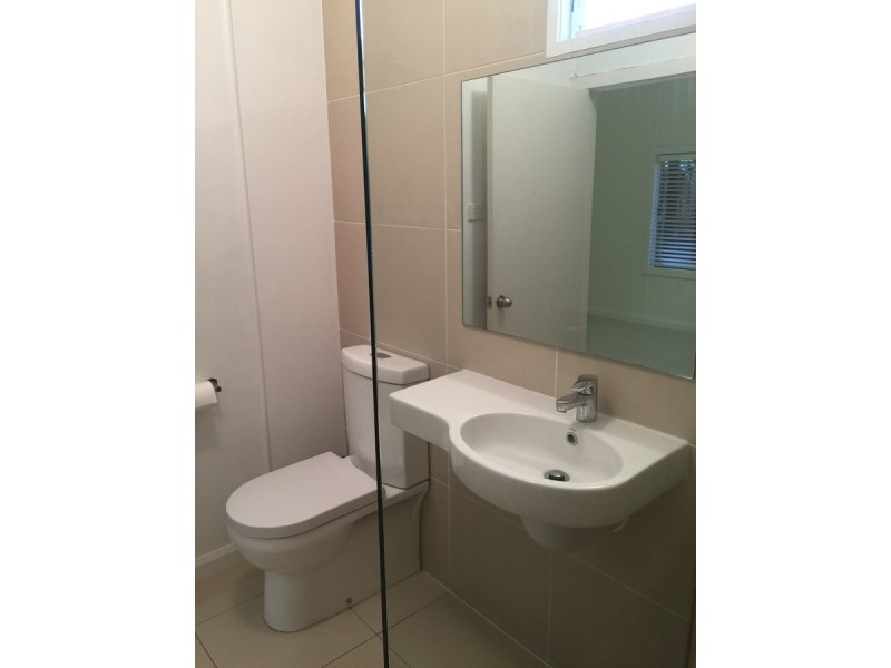 1/718 Pacific Parade, Currumbin QLD 4223