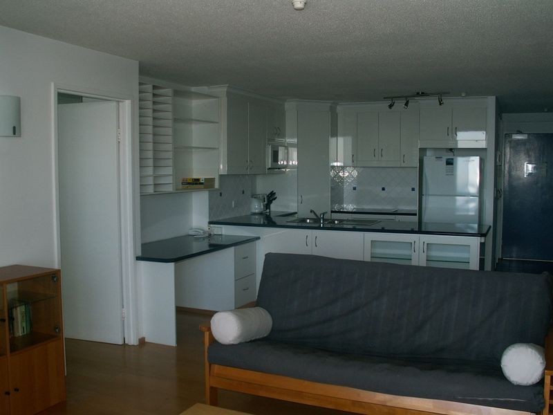 11E/828 Pacific Parade, Currumbin QLD 4223