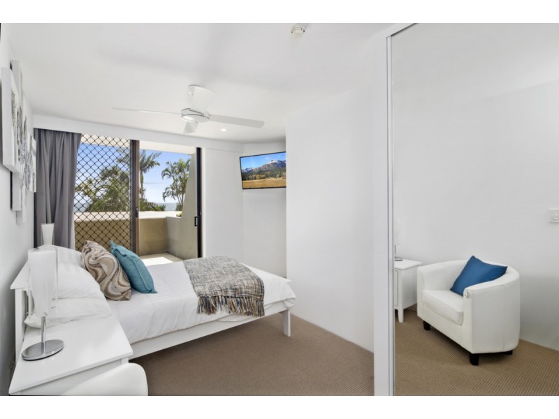 1F/828 Pacific Parade, Currumbin QLD 4223