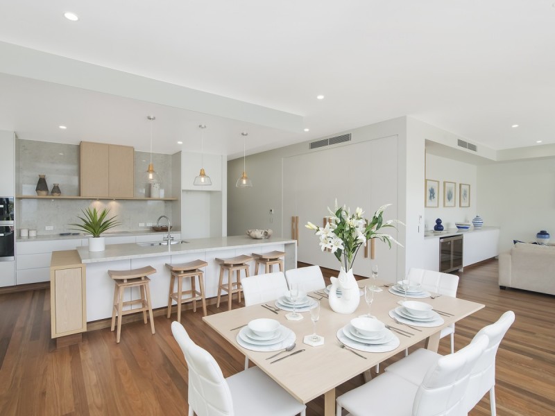 1/810 Pacific Parade, Currumbin QLD 4223