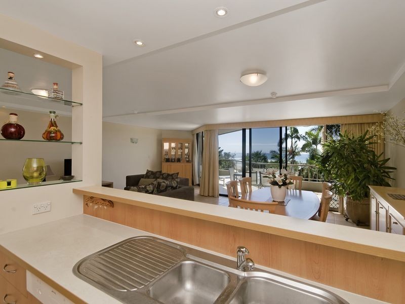 2C/828 Pacific Parade, Currumbin QLD 4223