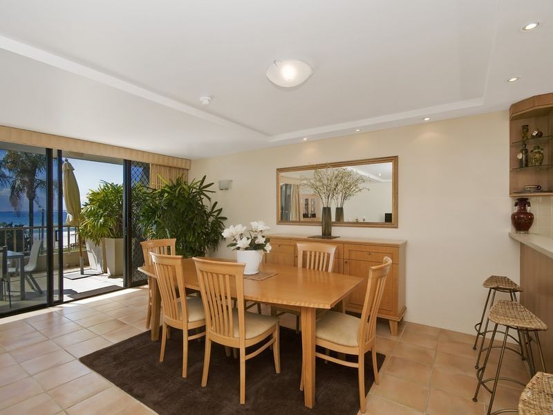 2C/828 Pacific Parade, Currumbin QLD 4223