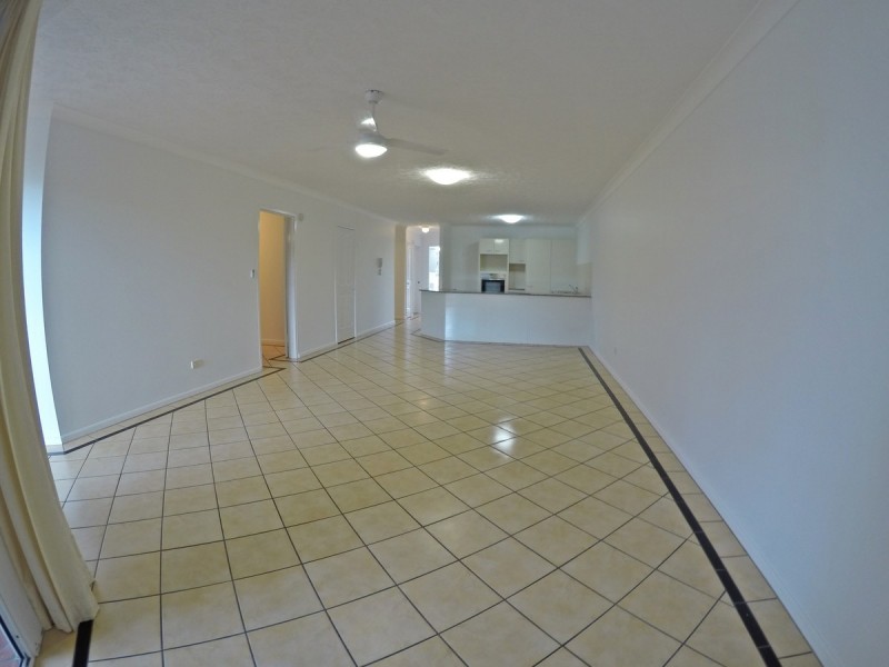 2/6 Tomewin Street, Currumbin QLD 4223