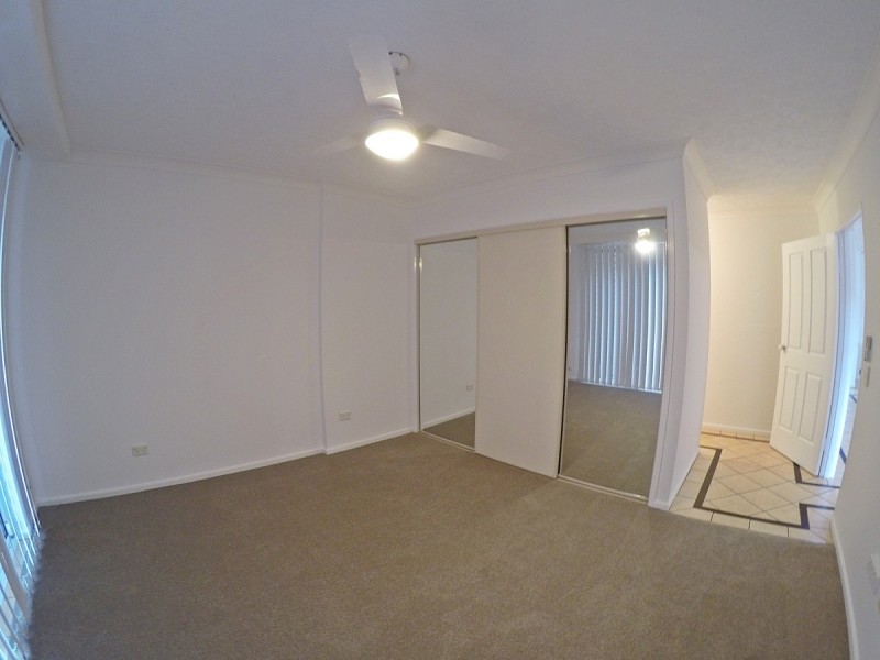 2/6 Tomewin Street, Currumbin QLD 4223