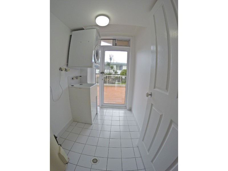 2/6 Tomewin Street, Currumbin QLD 4223