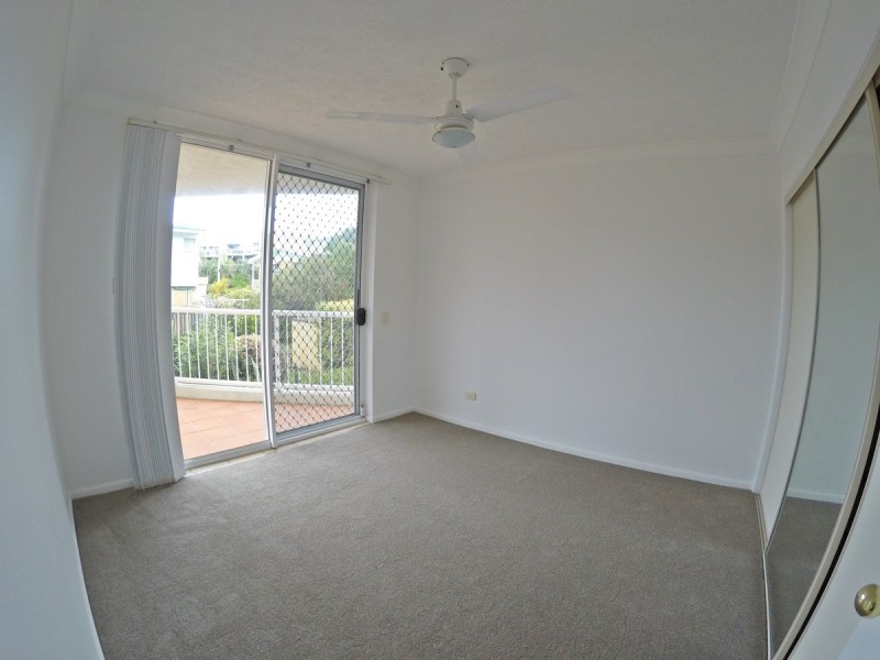 2/6 Tomewin Street, Currumbin QLD 4223