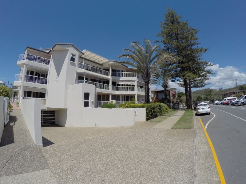2/6 Tomewin Street, Currumbin QLD 4223