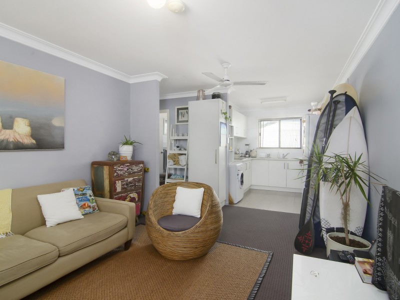 1/54 Teemangum Street, Currumbin QLD 4223