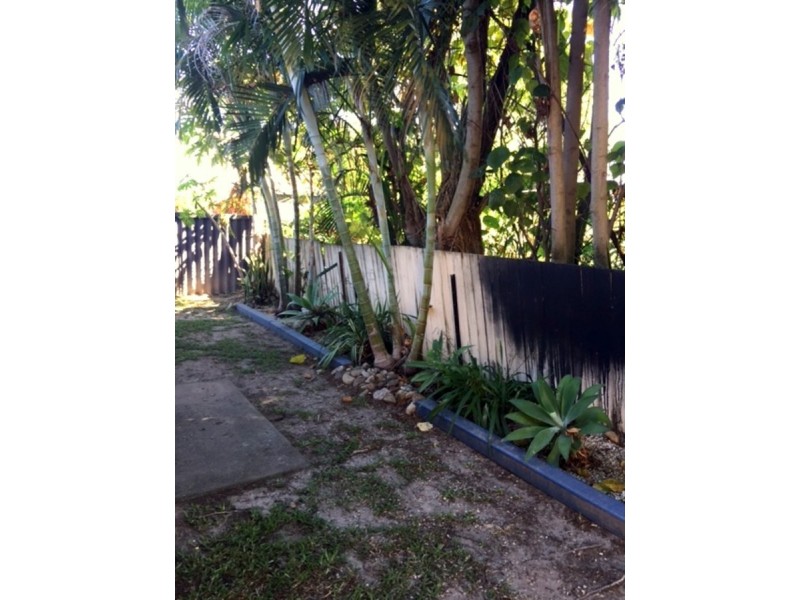 2/6 Chaffey Street, Tugun QLD 4224