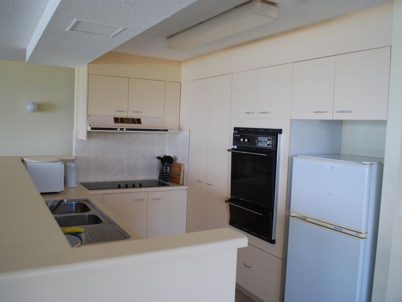 6A/828 Pacific Parade, Currumbin QLD 4223