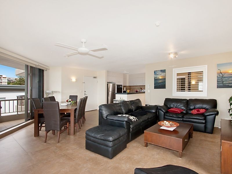 W5/828 PACIFIC PARADE, Currumbin QLD 4223