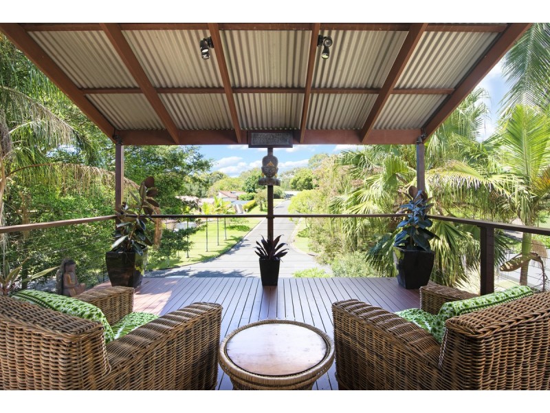 16 Regent Street, Currumbin QLD 4223