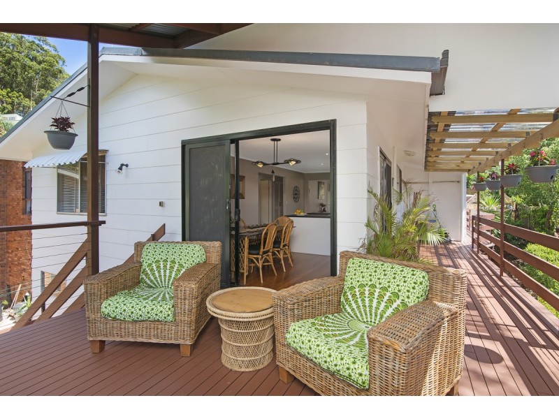 16 Regent Street, Currumbin QLD 4223