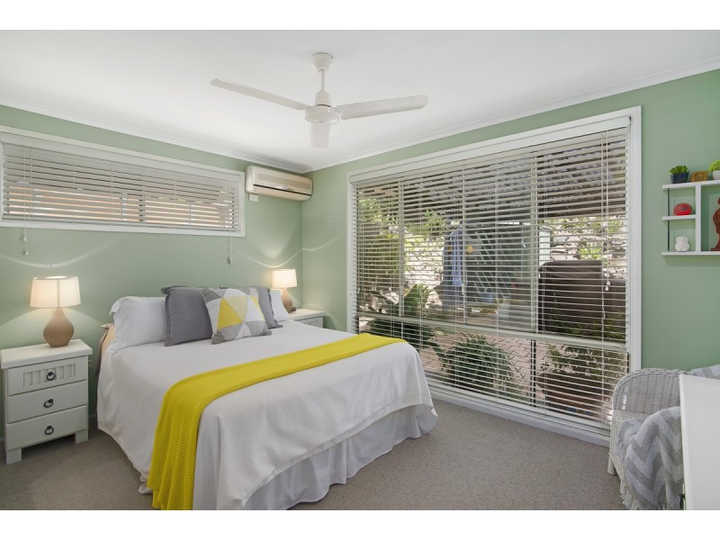 16 Regent Street, Currumbin QLD 4223