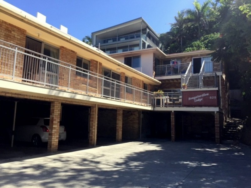 4/820 Pacific Parade, Currumbin QLD 4223