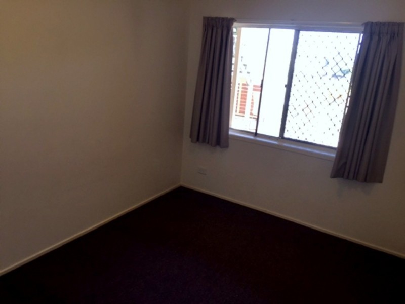 4/820 Pacific Parade, Currumbin QLD 4223