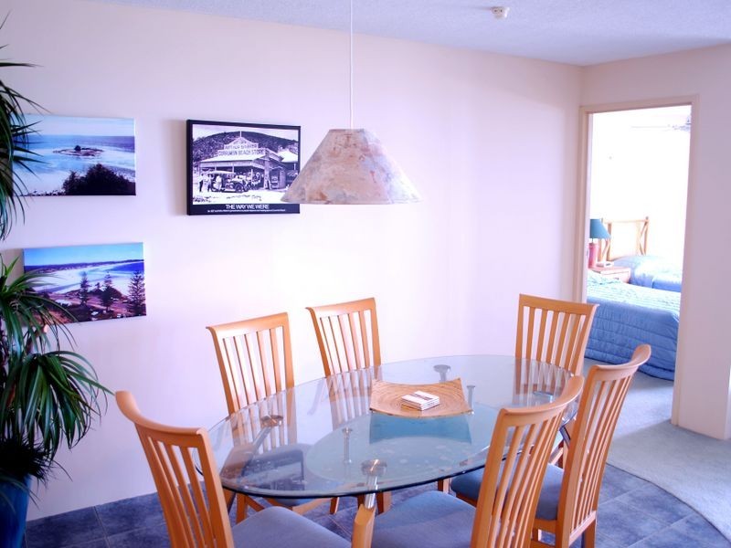 4E/828 Pacific Parade, Currumbin QLD 4223