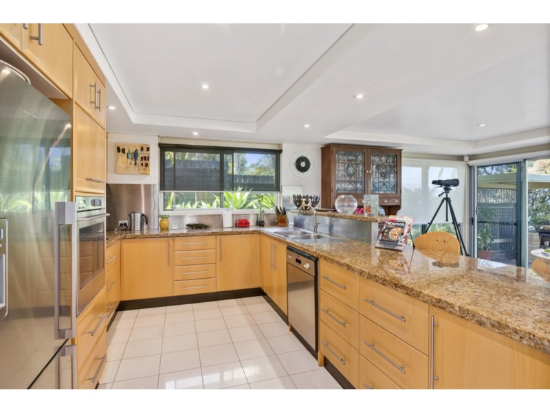 56 Crest Drive, Currumbin QLD 4223