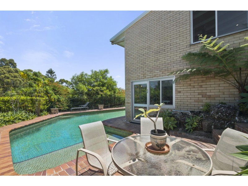 56 Crest Drive, Currumbin QLD 4223