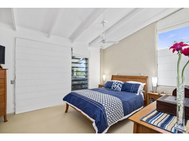 56 Crest Drive, Currumbin QLD 4223