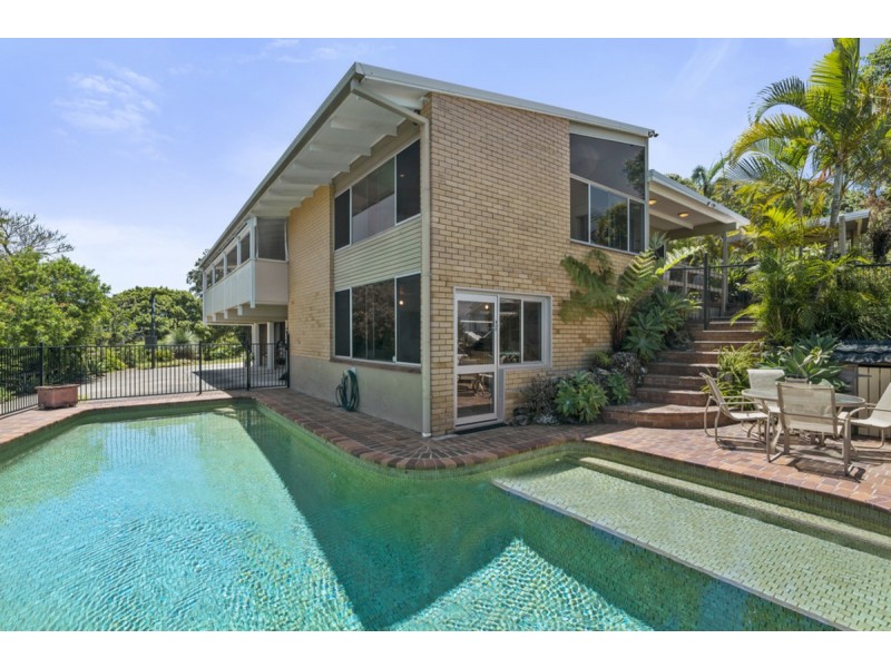 56 Crest Drive, Currumbin QLD 4223