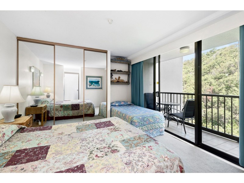 8G/828 Pacific Parade, Currumbin QLD 4223