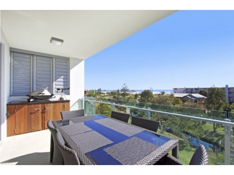 9/9 South Street, Kirra QLD 4225