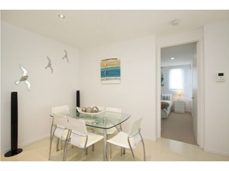 9/9 South Street, Kirra QLD 4225
