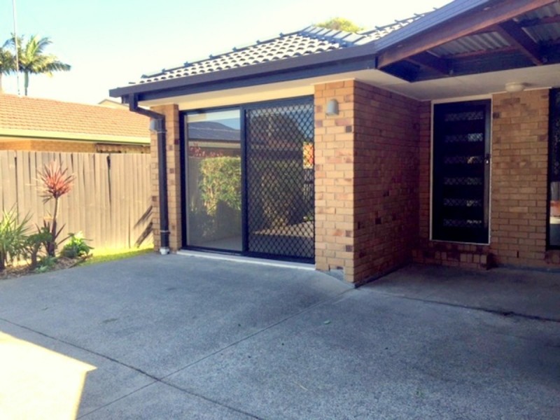 2/6 Chaffey Street, Tugun QLD 4224