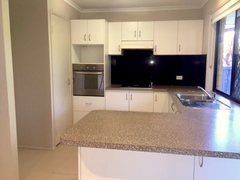 2/6 Chaffey Street, Tugun QLD 4224