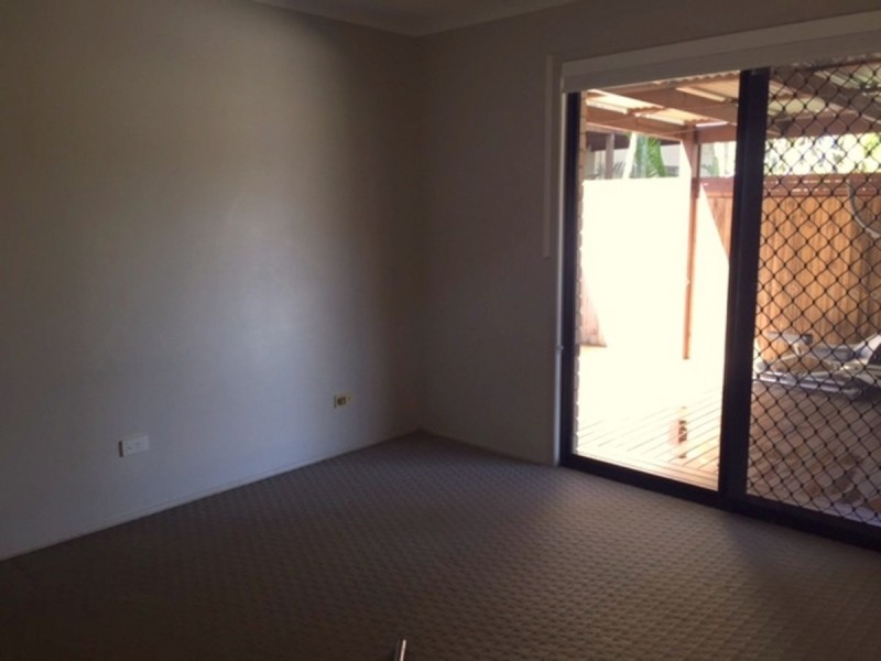 2/6 Chaffey Street, Tugun QLD 4224