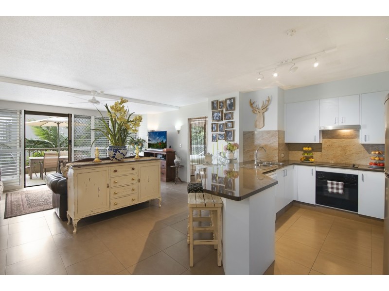 1i/828 Pacific Parade, Currumbin QLD 4223