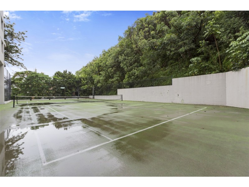 1i/828 Pacific Parade, Currumbin QLD 4223
