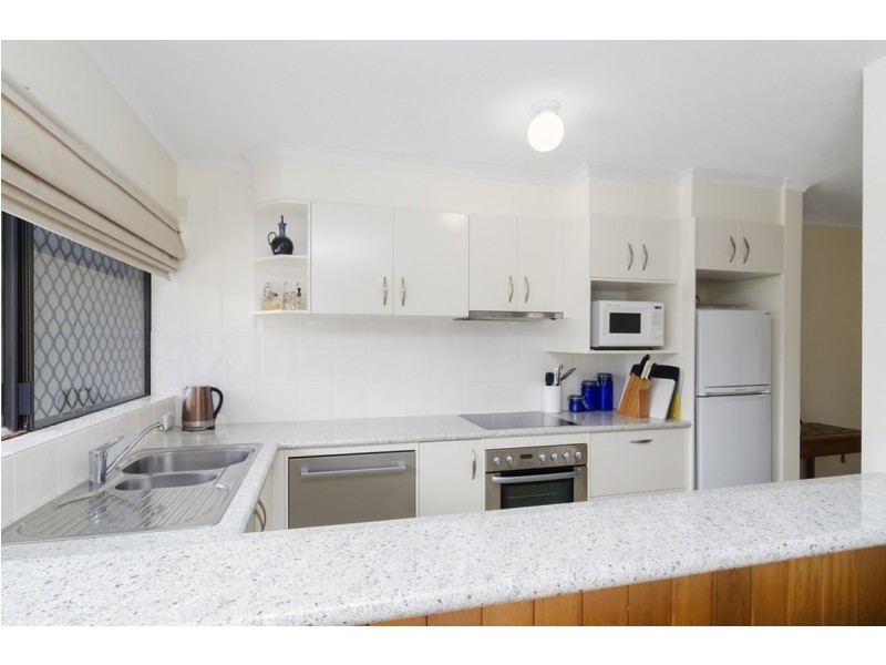 7/4 Hooper Drive, Currumbin QLD 4223