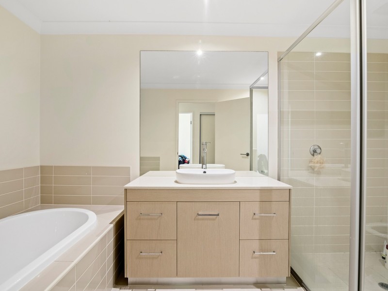117/2 Inland Drive, Tugun QLD 4224