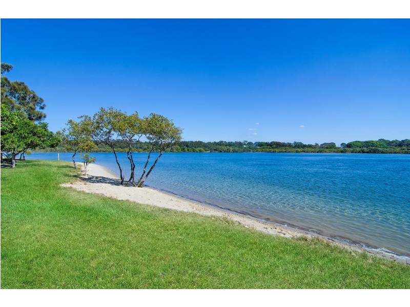 7/4 Hooper Drive, Currumbin QLD 4223