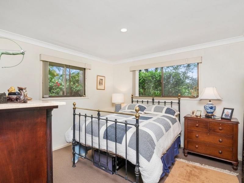 37 Marika Way, Currumbin Waters QLD 4223