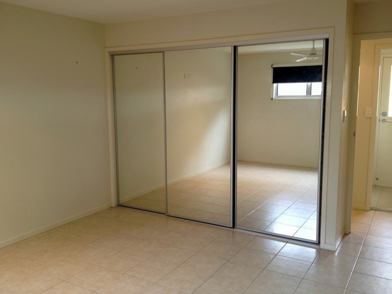 2/818 Pacific Parade, Currumbin QLD 4223