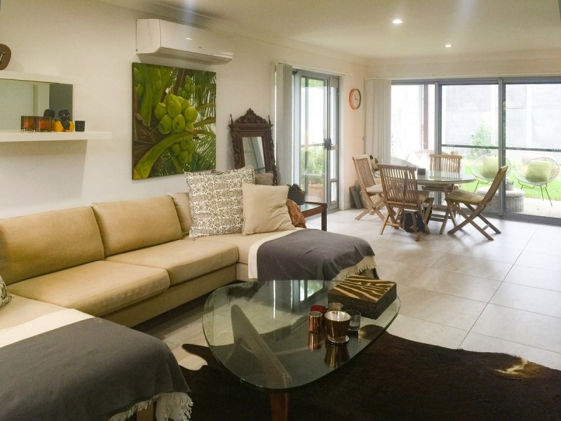 2/19 Rees Court, Elanora QLD 4221