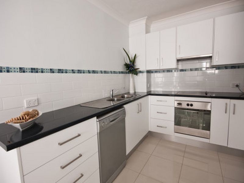 9/1111 Gold Coast Hwy, Palm Beach QLD 4221