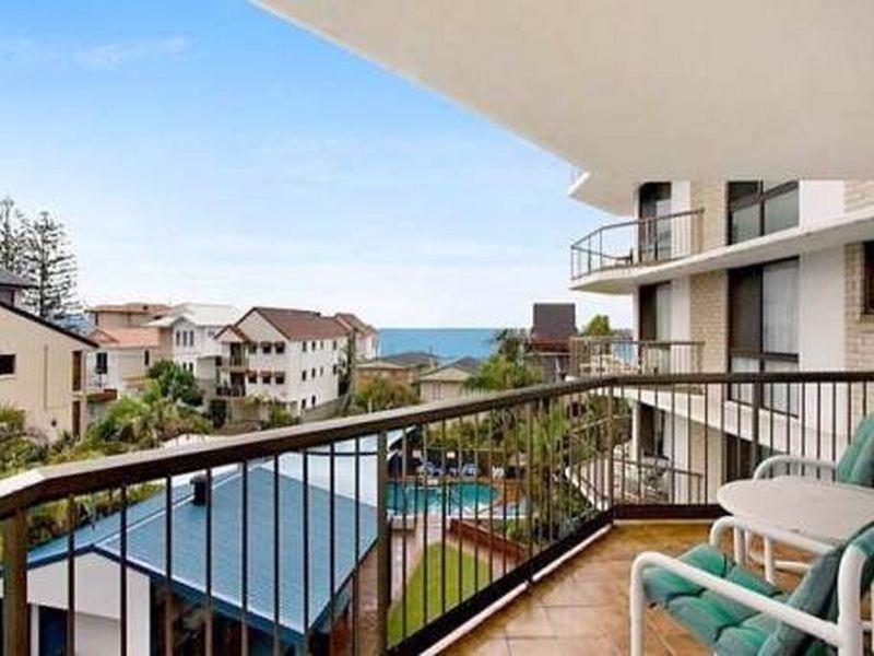 9/1111 Gold Coast Hwy, Palm Beach QLD 4221