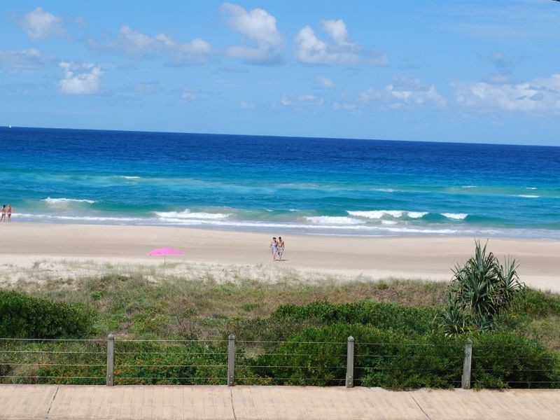 3/720 Pacific Parade, Currumbin QLD 4223